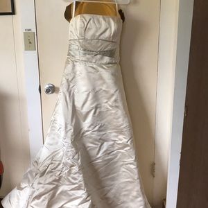 Rivini wedding dress